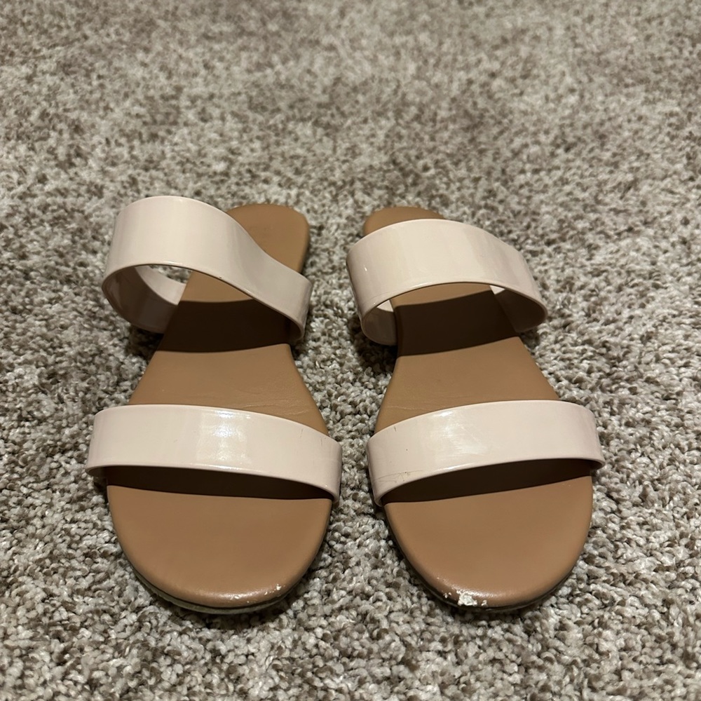 Lauren Conrad Sandal size 8